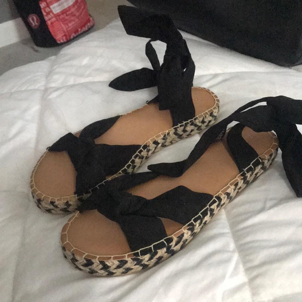 espadrilles brand new w/o tags